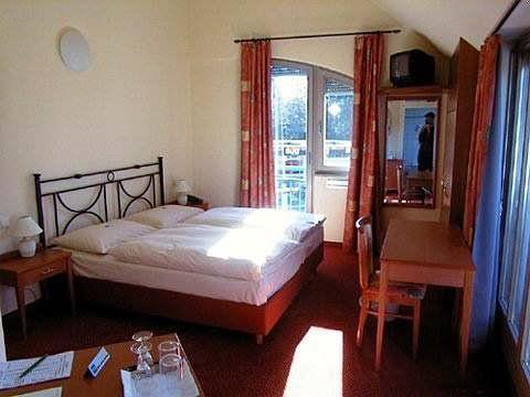 Amalienburg 3*